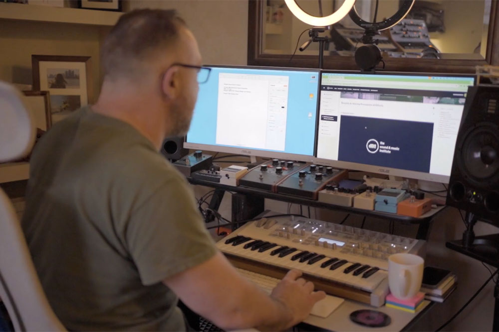 David Harrison using dBs Online in his home studio