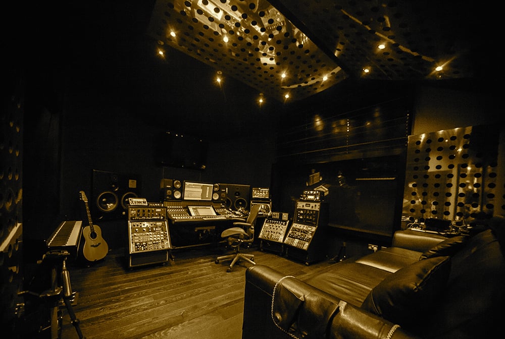 Oscillate Recordings Control Room 2
