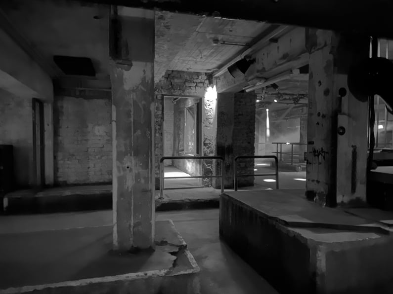 Tresor B&W